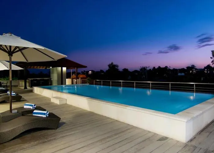 Seminyak Square Hotel And Villas