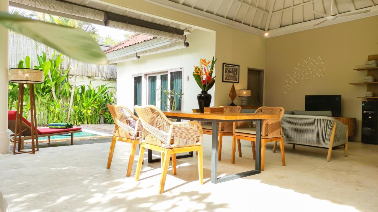 Square And Hotel Seminyak
