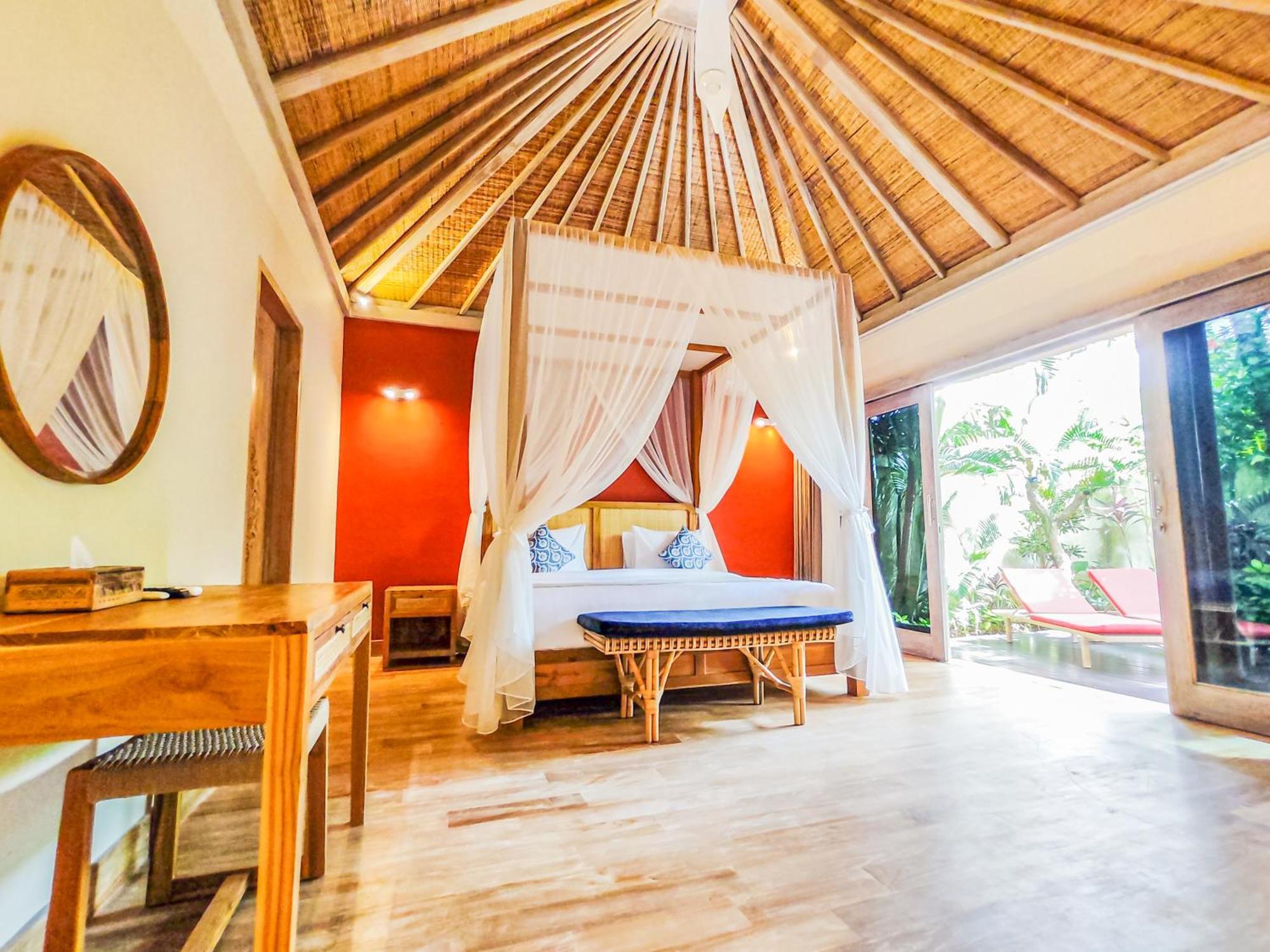 Square And Hotel Seminyak